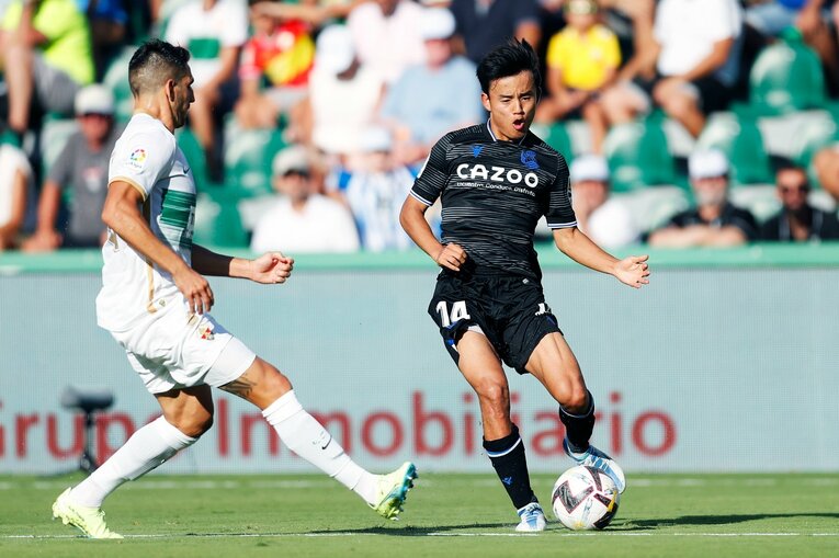 「久保建英が信頼され始めた」証拠かも…ソシエダサポの「Take,Take」に日本人カメラマンが感じた“海外組あるある”とは(22)