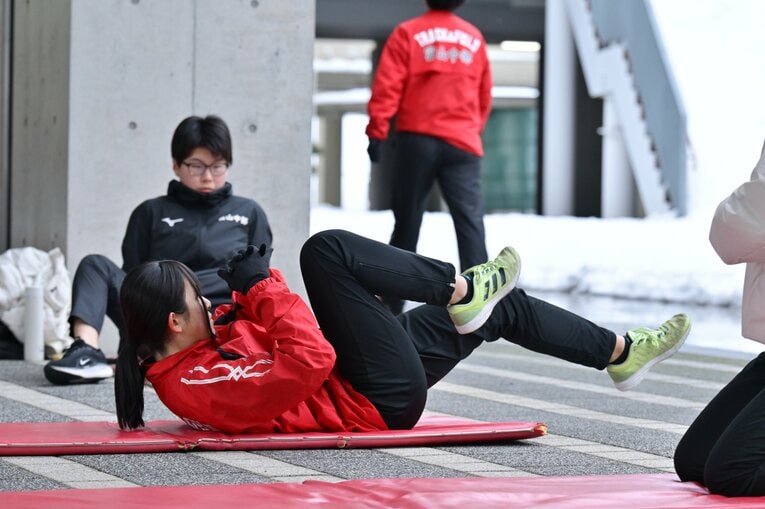 取材に訪れた日のメインメニューは全ブロック共通でサーキットトレーニング　©Hideki Sugiyama