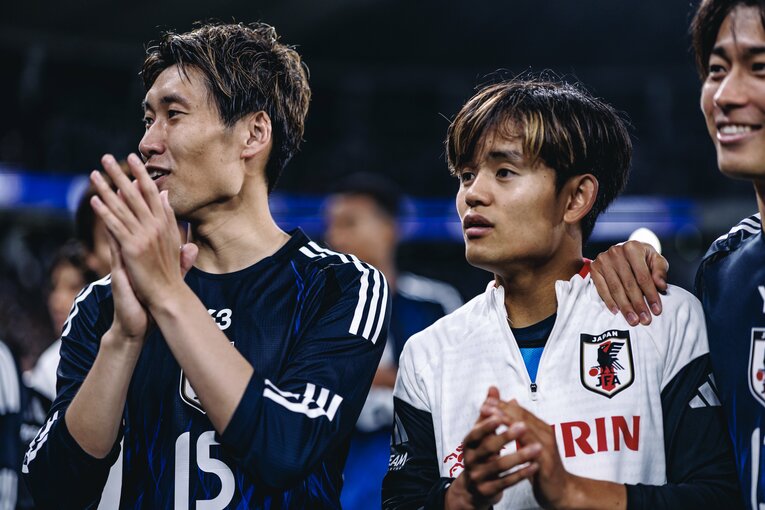 【計30枚超：“テレビに映らない”日本代表ブラジル戦歴史的初勝利】鎌田大地と久保建英…写真はまだまだ続きます　©Kiichi Matsumoto