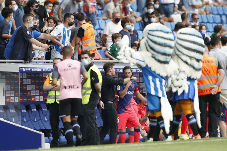 “アジア人差別疑惑”後に古巣復帰したグリーズマンを撮りに行ったら…「アディショナルタイム10分」の信じられない結末〈激写〉(18)