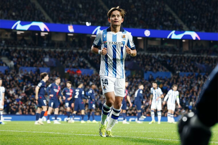 久保建英22歳が“3つ上の怪物”エムバペに屈し、親友イ・ガンインとハグ「信じてくれる限り…」初CL終幕も、撮影カメラマンは希望を見た(8)