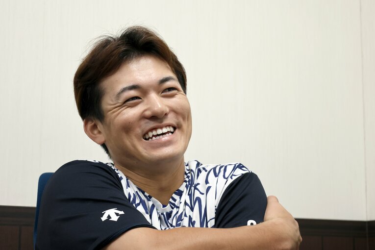 新婚生活の話には思わず表情を緩ませた　©NumberWeb