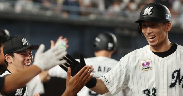 佐々木朗希のドジャース入団直前 - ロッテ同期7人の送別会で見せた覚悟