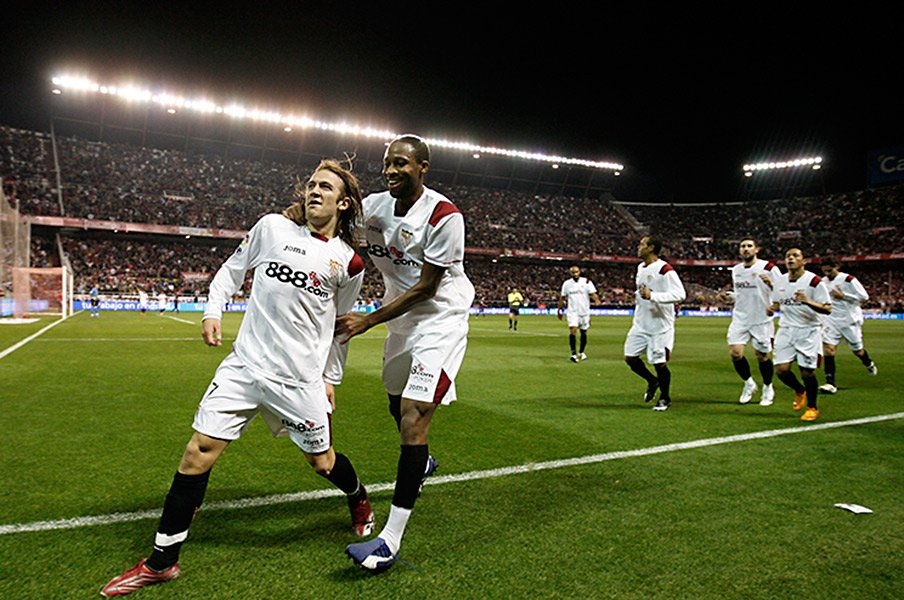 セルヒオ・ラモスやダニエウ・アウベスらを輩出。若林氏が渡西した当時はディエゴ・カペルら有能な選手を揃えていた　ⒸGetty Images