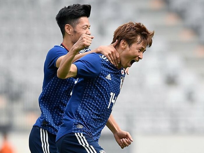 オシムがコロンビア戦に見る希望。「岡崎と乾、香川。そこに本田も」＜Number Web＞ photograph by Getty Images