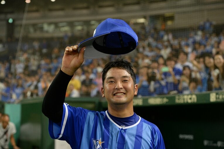 DeNA時代の嶺井博希 ©Hideki Sugiyama