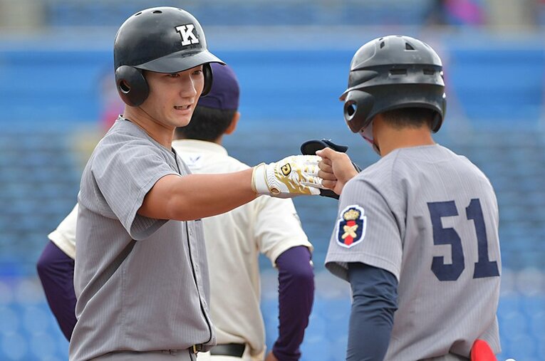 上位指名候補として早くから注目を集めてきた正木智也。抜群の吸収力を持つ男はどの球団に導かれるだろうか ／ photograph by Sankei Shimbun