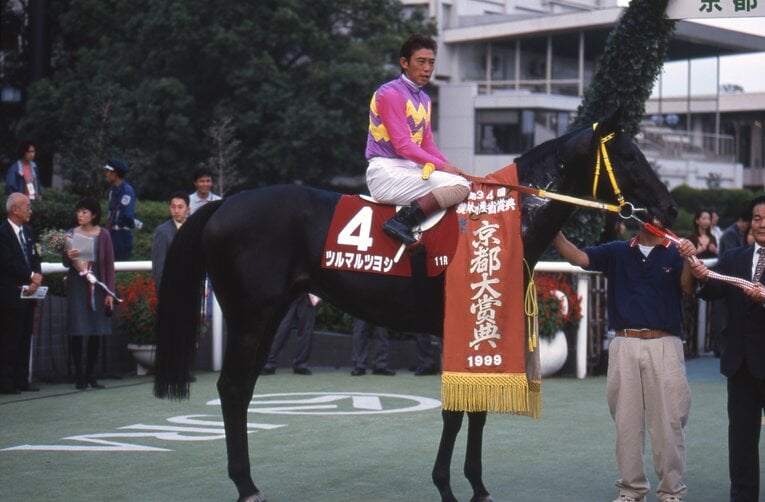 ツルマルツヨシ（1999年京都大賞典）　©Keiji Ishikawa