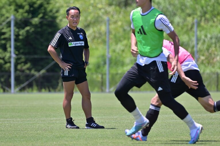 町田の練習グラウンドで　©Hideki Sugiyama