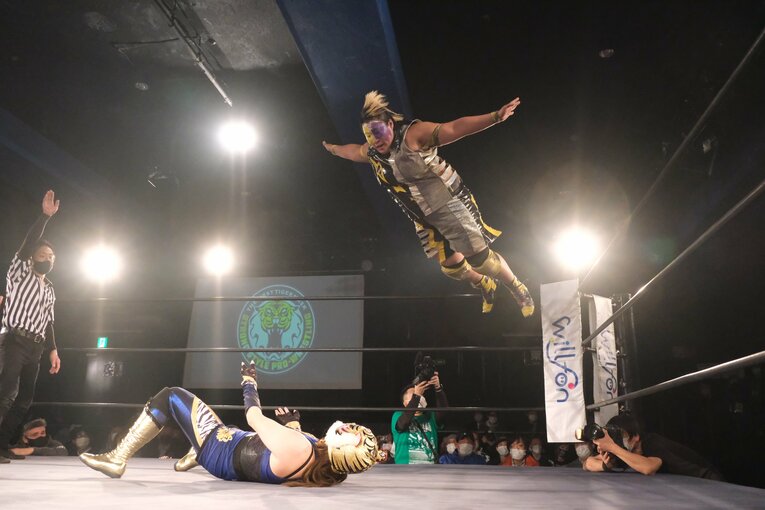 タイガー・クイーンの年内最終戦（vsライディーン鋼）