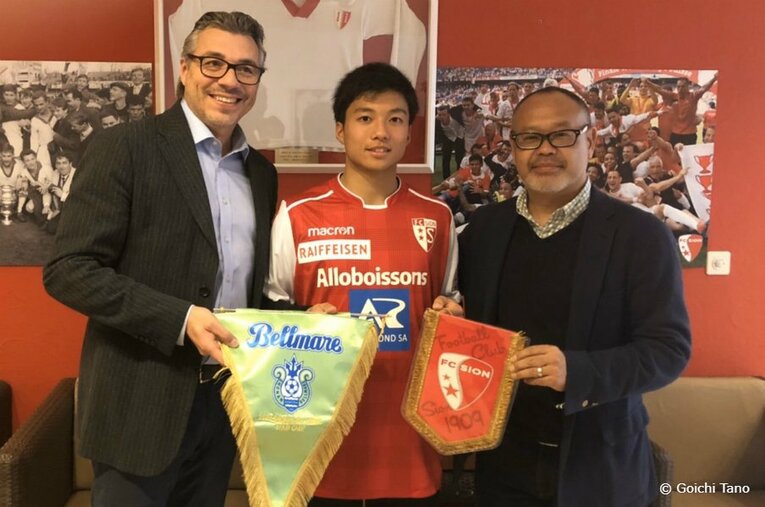 湘南内定から一転、スイス移籍へ。18歳FW若月大和の野望、独占告白。(2)