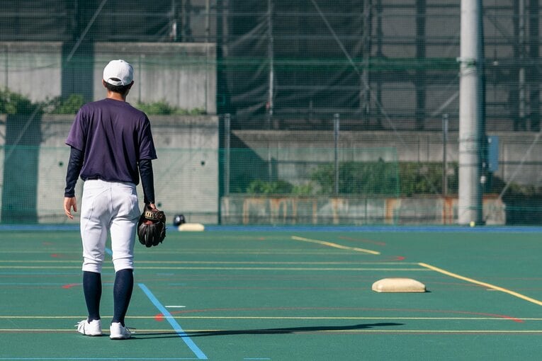 ゴム製の校庭のため、普段はスライディングの練習などはできないという　©Nanae Suzuki