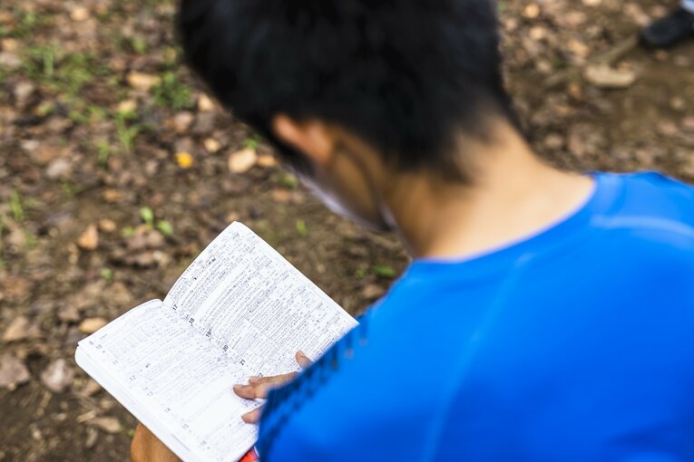 細密な文字文字文字文字文字…自らの練習日誌をながめる川内