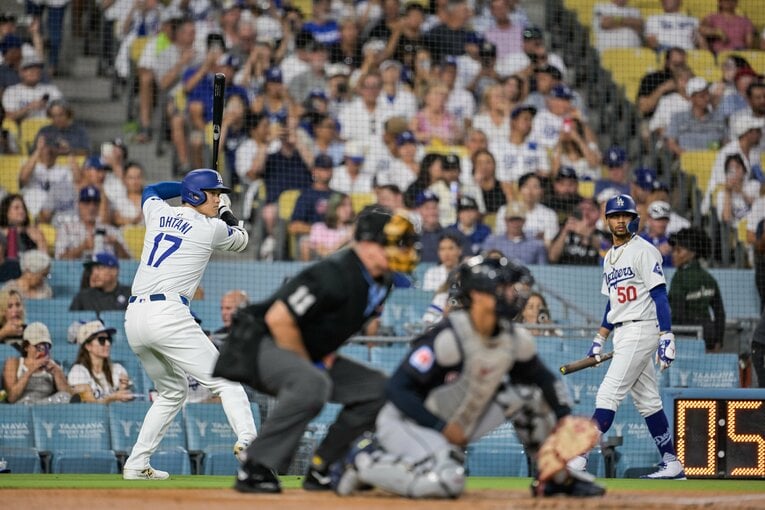 【2024年9月撮影・ショウヘイの愛される日々／全60枚超】　©Nanae Suzuki