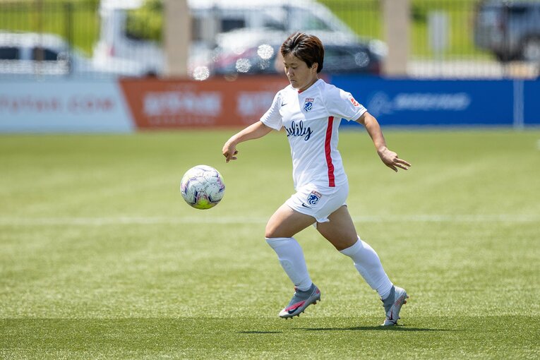 OLレインでプレーする籾木