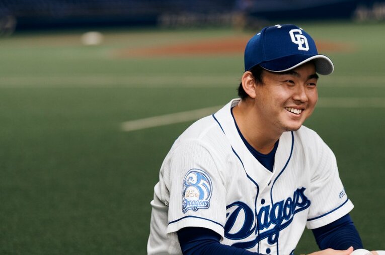 今季プロ７年目で初の二桁勝利を挙げた小笠原。チャリティー活動への思いは真剣そのものだ ／ photograph by Ichisei Hiramatsu