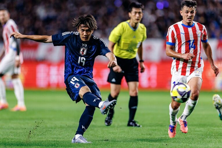 同点弾となった小川航基の強烈ミドル（3枚目／全6枚） ©Kiichi Matsumoto