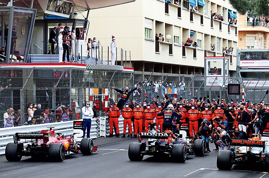 フェルスタッペンがモナコ初制覇。ドライバーズ選手権首位に立つ。＜Number Web＞ photograph by Getty Images