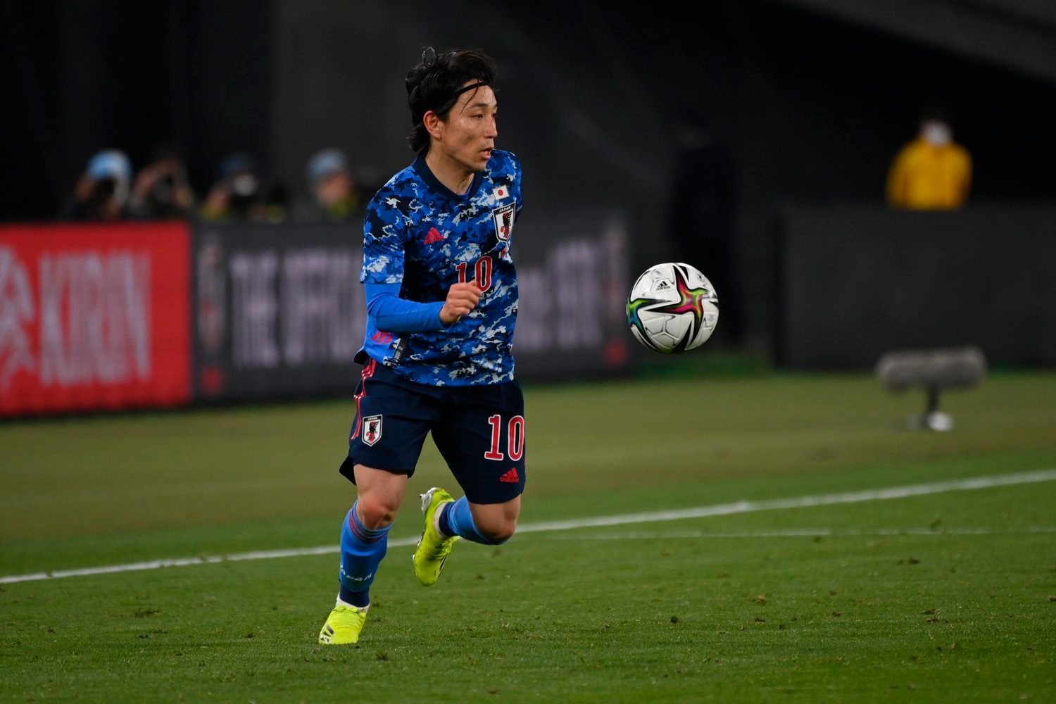 この世代で長らく10番を背負った三好も選出された©Kiichi Matsumoto