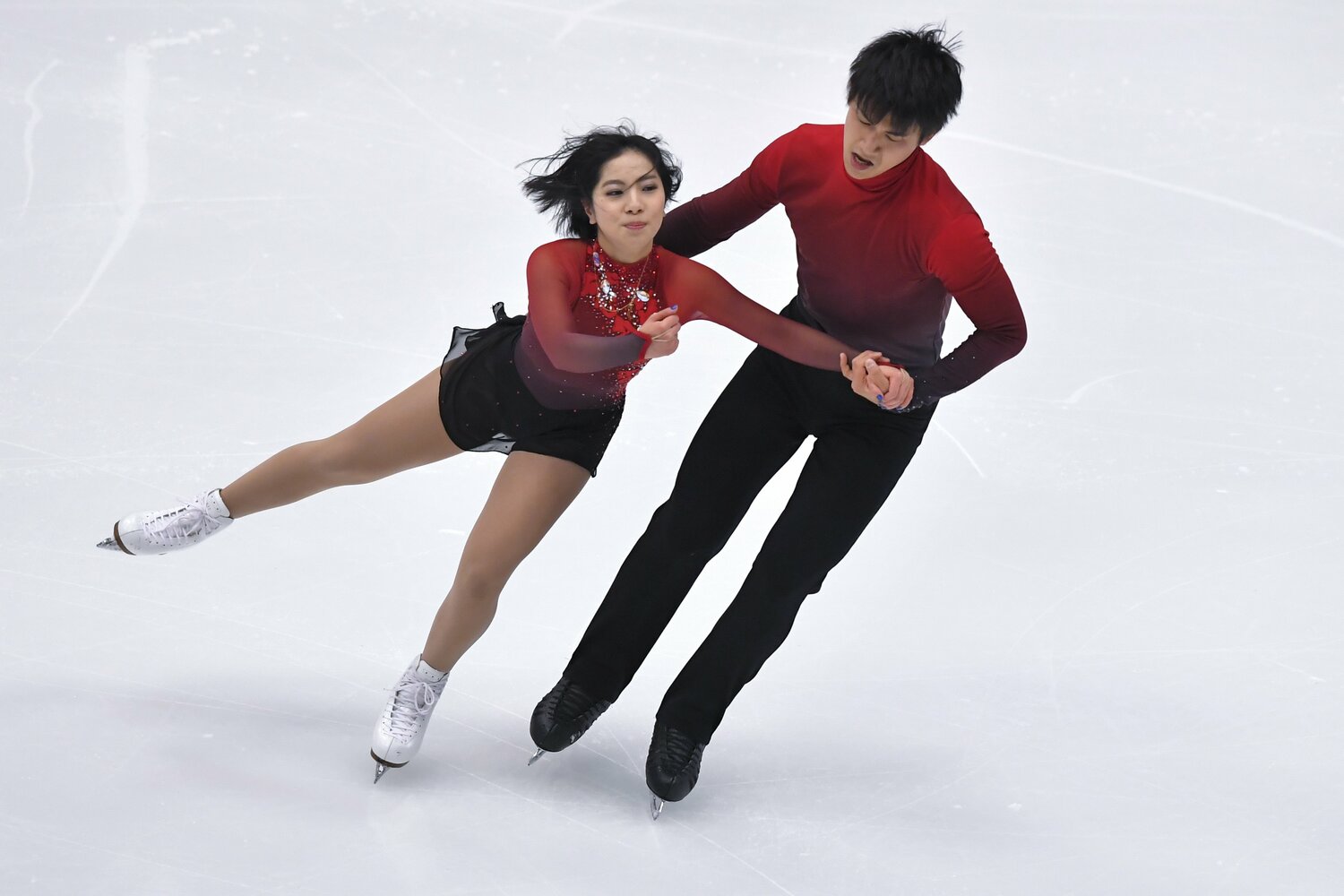 木原が通院を始めた2019年の三浦・木原組の演技　©Getty Images