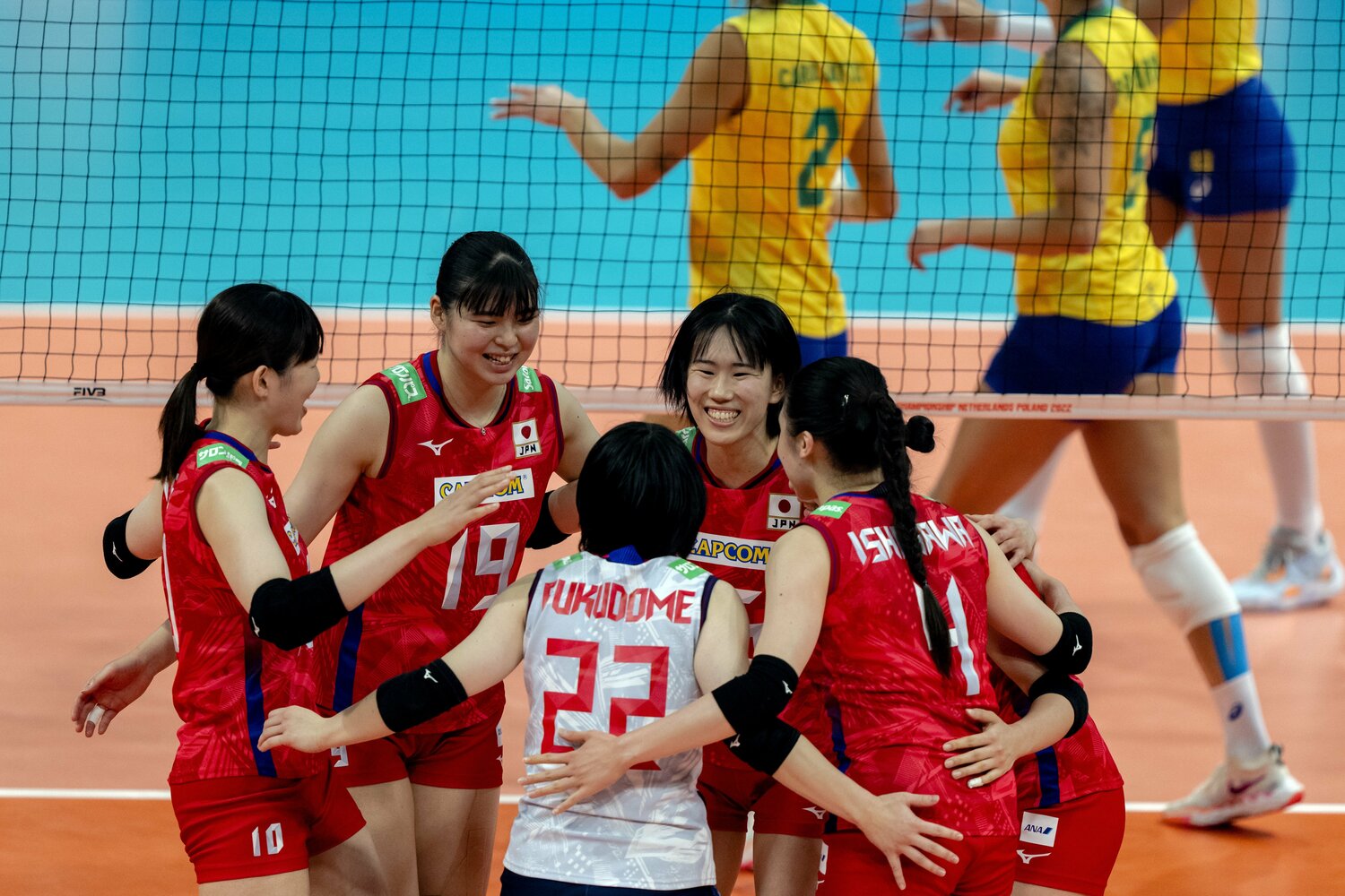 世界選手権4強入りは叶わずも、ブラジル相手に大接戦を演じた女子バレー日本代表　©ANP Photo/AFLO