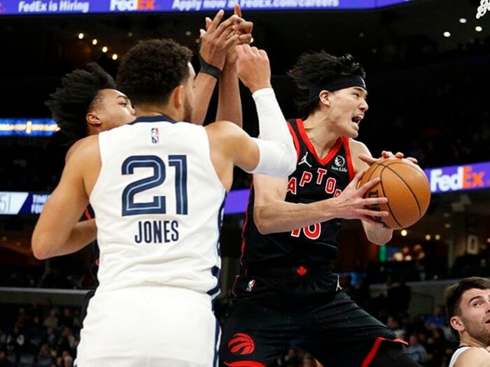 《NBA》渡邊雄太「今夜は、すべてが完璧な感じだった」ナースHCが“たった1回のチャレンジ”を渡邊のディフェンスに使った理由＜Number Web＞ photograph by USA TODAY Sports/Reuters/AFLO