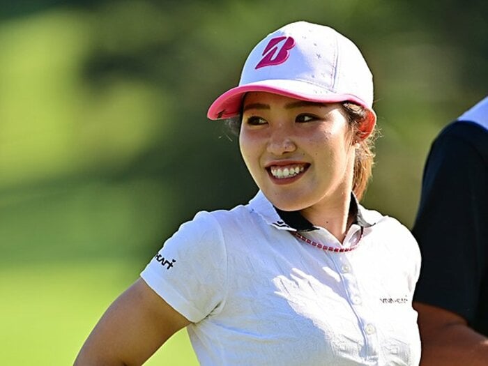 シブコ級の笑顔と“OBの記憶がない”ほどの安定感　恩師が語る今季3勝ルーキー20歳古江彩佳の魅力＜Number Web＞ photograph by Getty Images