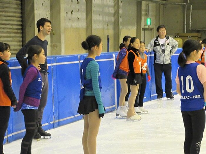 若手フィギュア選手の合宿で講師を。あのランビエルに独占インタビュー！＜Number Web＞ photograph by Akiko Tamura