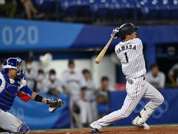 <日韓戦>「緊張したけど気持ちで決めました」山田哲人が大爆発! シドニー、北京と五輪で日本に立ちふさがった宿敵・韓国を撃破<Number Web> photograph by Naoya Sanuki/JMPA