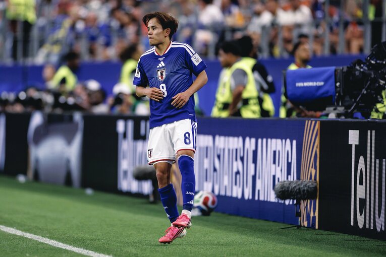 テレビに映らない日本代表vsオランダ撮影写真。久保が負傷した一部始終（写真は右に続きます）　©Kiichi Matsumoto/JMPA