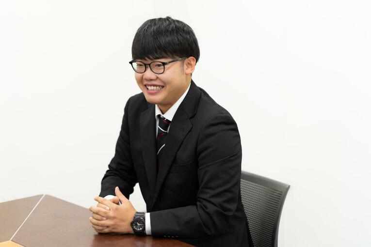 学連幹事のなかで4年生唯一の男子学生として活躍する三浦拓也さん　©Shiro Miyake