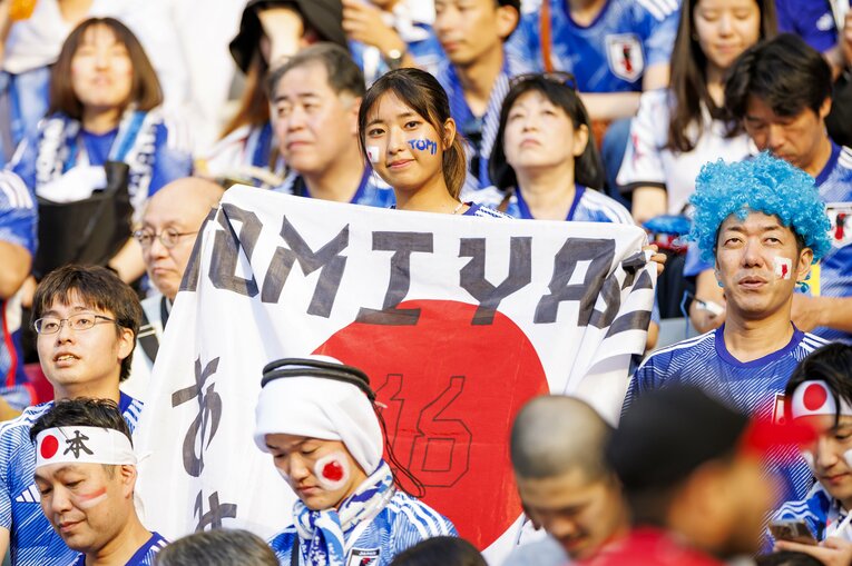 カタールW杯の女性サポーター　©Kiichi Matsumoto/JMPA