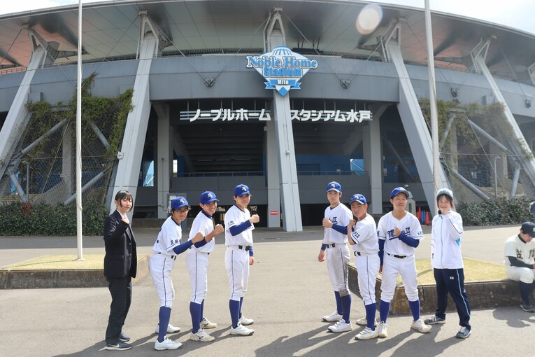 緑岡との春の公式戦に挑む選手たち（2025年4月）　©Yuki Kashimoto