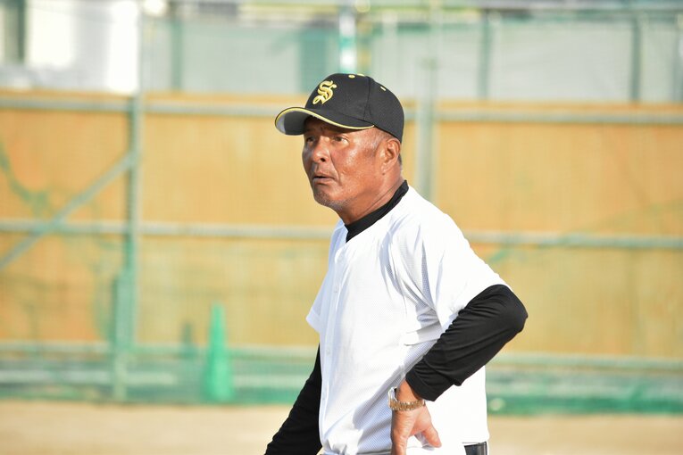 早稲田大学野球部監督、崇徳のOB会長を経て、同校野球部監督に就任した應武篤良（2018年撮影） ©Kota Inoue