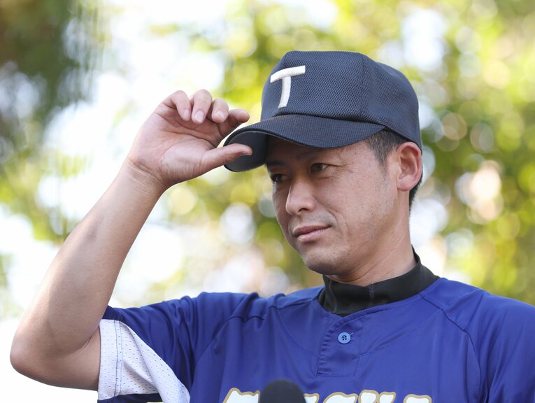 石飛文太監督（42歳）。大社高野球部出身、自らの現役時代には甲子園に手が届かなかった　©Sankei Shimbun