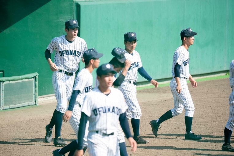 【大船渡ー花巻東／2019年岩手大会決勝】佐々木朗希の登板回避は大論争を巻き起こした　©Asami Enomoto