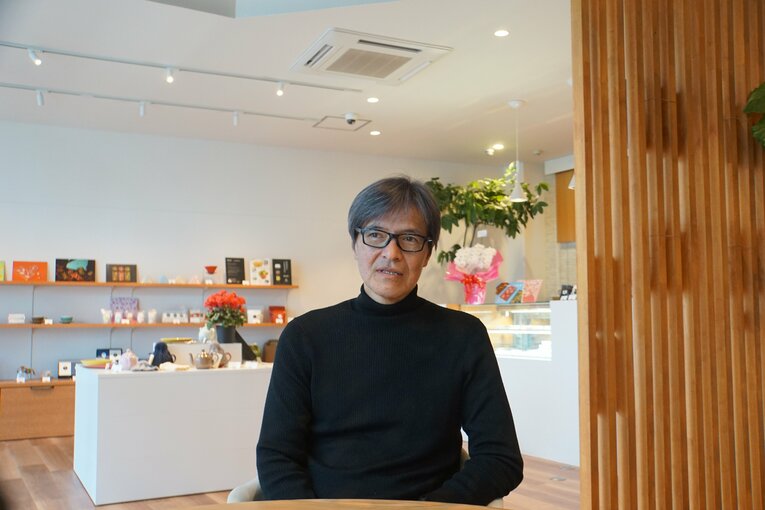 妻が過労で倒れ、プロ野球コーチをやめる決断を下した ©NumberWeb