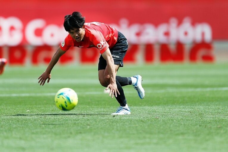 “久保建英は上手い”一方で…逃した決定機と残留への勝ち点　数日前に撮った“CLで強すぎるレアル”とのコントラスト〈撮影者の視点〉(26)