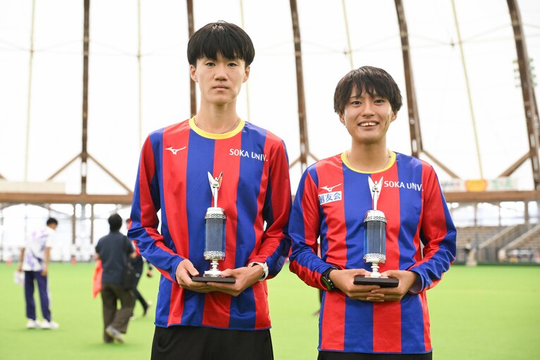 好走を見せたが、記録自体が取り消しとなってしまった山森（左）と吉田響　©Nanae Suzuki