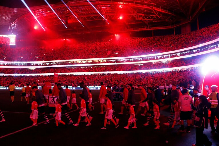 森保ジャパン守田英正28歳“日本に伝わらない”ポルトガルで認められた勲章…敗戦で目は充血も「5万人の敵地ダービー大ブーイング」(8)