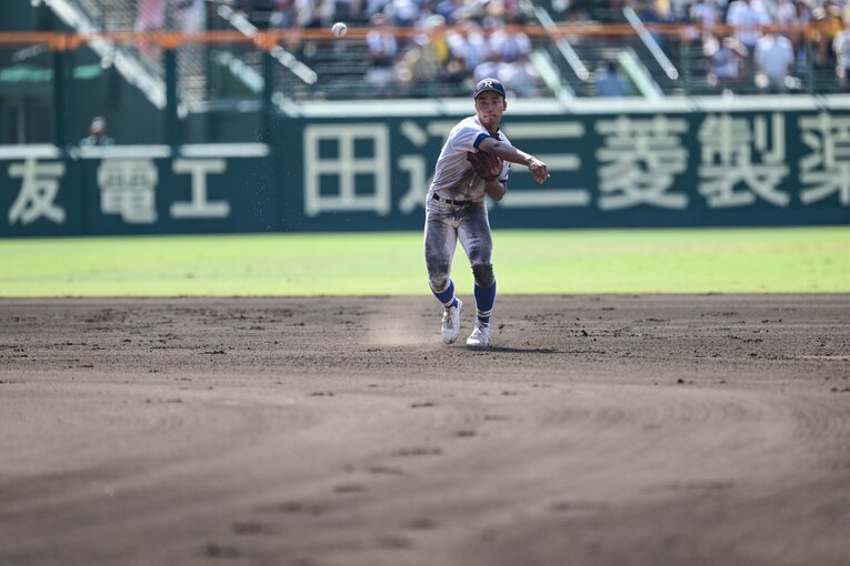 履正社の主将を務めたショートの森澤拓海　©︎Nanae Suzuki