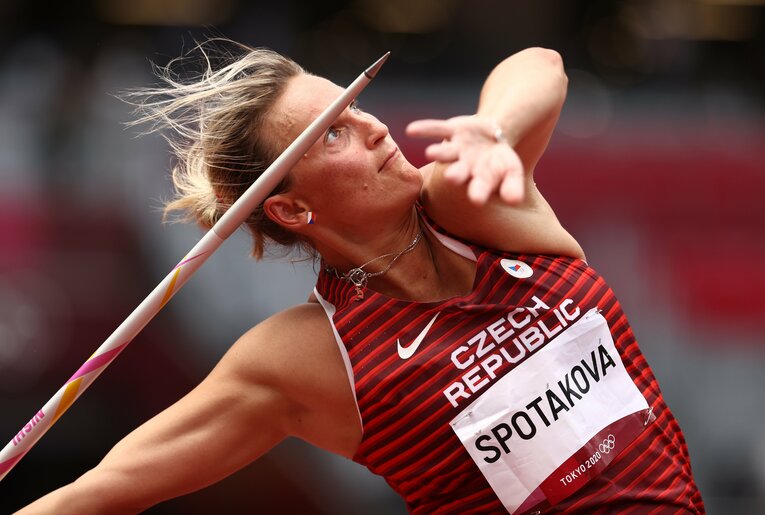 現世界記録保持者のチェコのシュポタコバ。東京五輪には40歳で出場している　©︎Getty Images