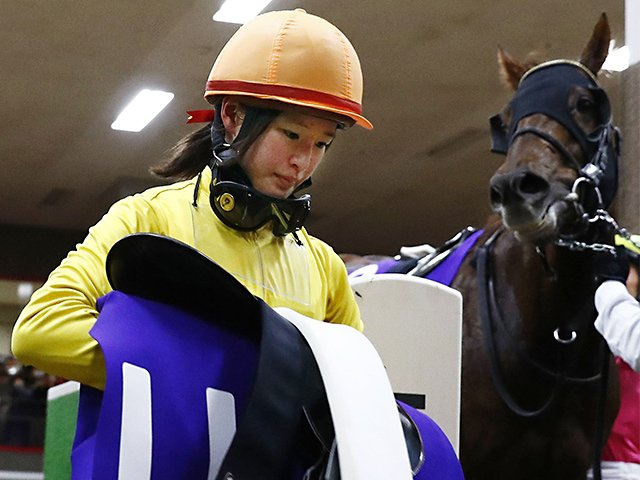 藤田菜七子に沸いたフェブラリーS。勝った武豊が「ぼくの初GIは6