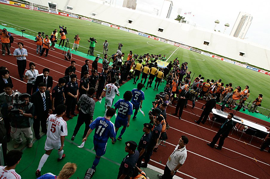 「無観客」W杯予選を見た水沼貴史が痛感する、大観衆の中で戦える喜び。<Number Web> photograph by Takuya Sugiyama
