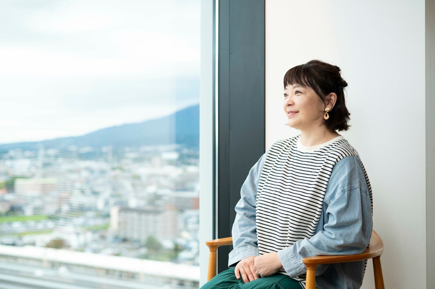 テレビでの印象と変わらず、物腰が柔らかい伊藤さん　©︎Tadashi Hosoda