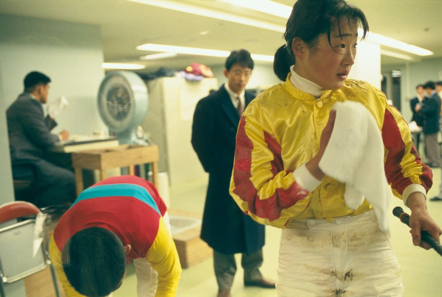 レース後に検量する細江（1996年撮影）　©Takuya Sugiyama