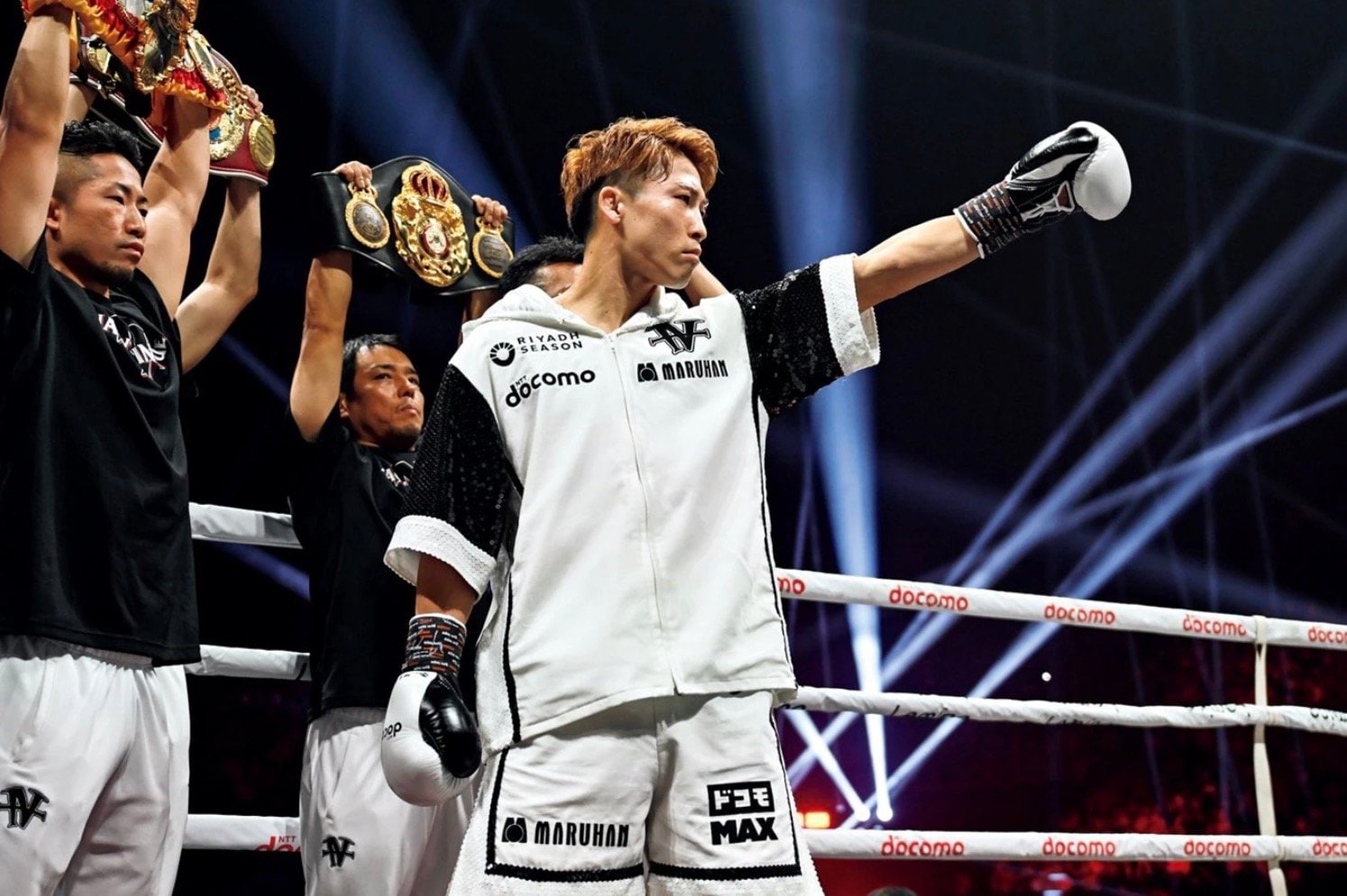 話題となったアウトボクシングについて、井上は「いつでもできる」と語る　©Hiroaki Finito Yamaguchi