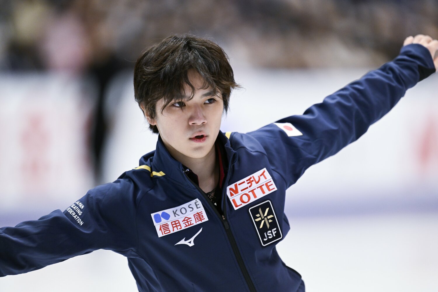 NHK杯で練習を行う宇野　©Asami Enomoto