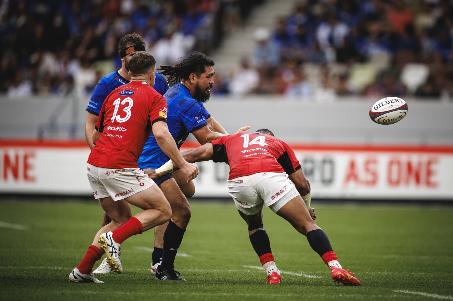 TMOでスローフォワードと判定された堀江のパスシーン ©︎Kiichi Matsumoto