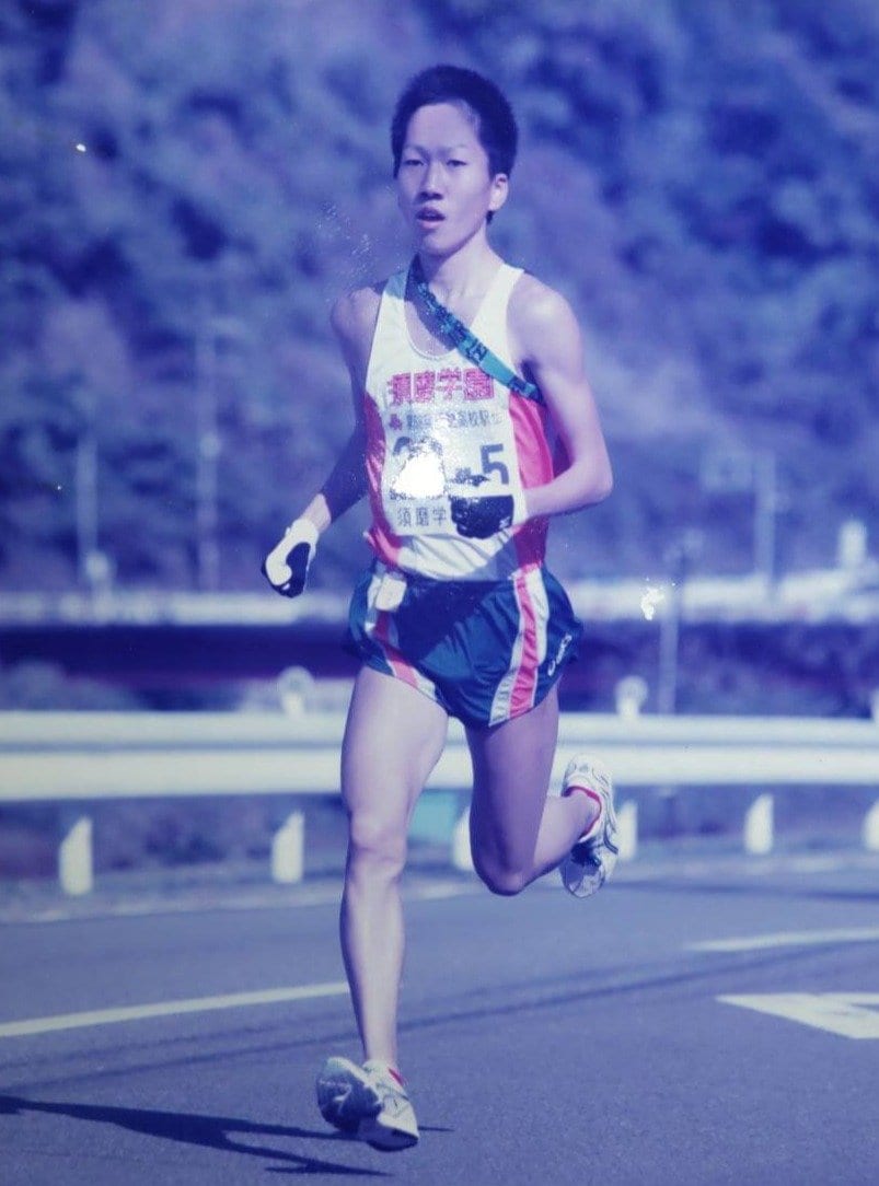 須磨学園時代の鍵谷。2007年の近畿高校駅伝では全国1位のタイムを記録しながら、県予選では西脇工に敗れ都大路出場はならなかった/本人提供